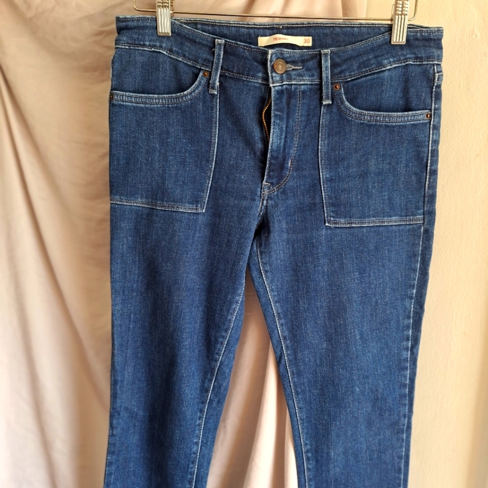 Levi original 711 skinny jeans